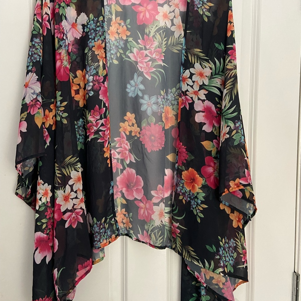 Sweet Pea Floral Sheer Kimono Top - Black and Multicolor